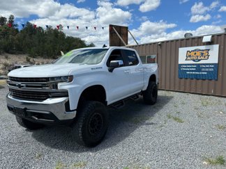 Used 2021 Chevrolet Silverado 1500 LT image 1