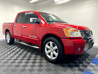 Used 2011 Nissan Titan SL image 1