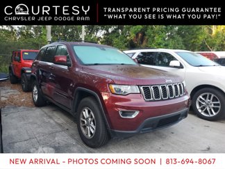 Used 2019 Jeep Grand Cherokee Laredo image 1