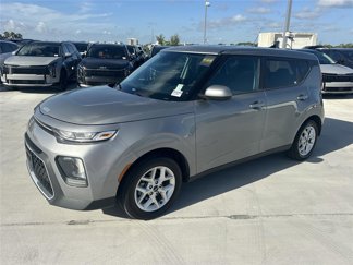 Used 2022 Kia Soul LX w/ Technology Package image 1