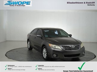 Used 2011 Toyota Camry XLE image 1