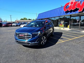 Used 2021 GMC Terrain SLT image 1