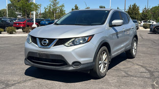 Used 2017 Nissan Rogue Sport S image 1