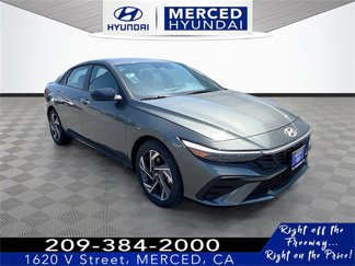 New 2025 Hyundai Elantra Sport image 1