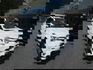 Used 2016 Toyota RAV4 XLE image 1