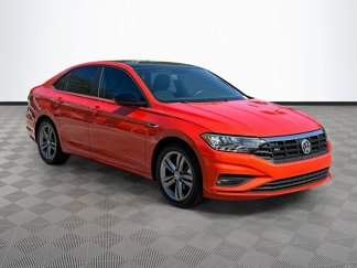 Used 2021 Volkswagen Jetta R-Line image 1