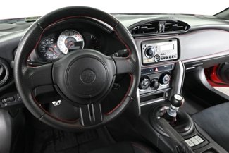 Used 2013 Scion FR-S video 3