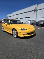 Used 2002 MAZDA MX-5 Miata image 1