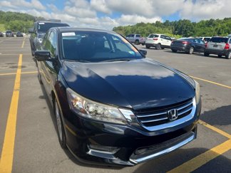Used 2015 Honda Accord Touring image 1
