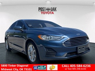 Used 2019 Ford Fusion SE image 1