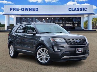 Used 2017 Ford Explorer XLT w/ Equipment Group 202A image 1