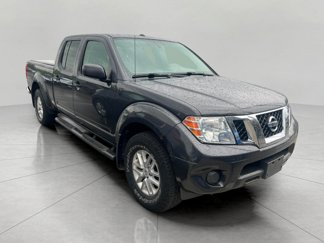 Used 2015 Nissan Frontier SV image 1