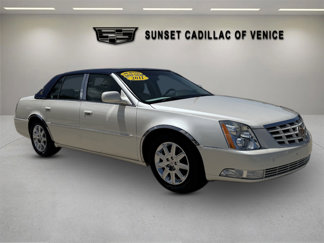 Used 2011 Cadillac DTS Premium image 1