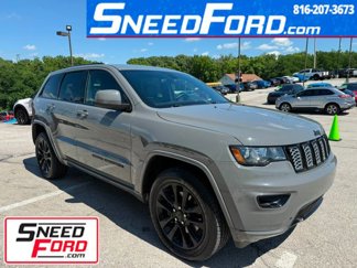 Used 2021 Jeep Grand Cherokee Laredo X image 1