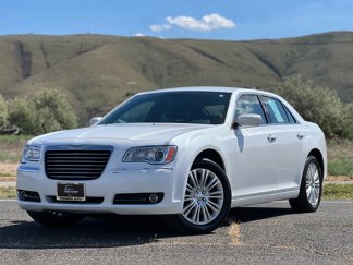 Used 2014 Chrysler 300 AWD w/ Driver Convenience Group image 1