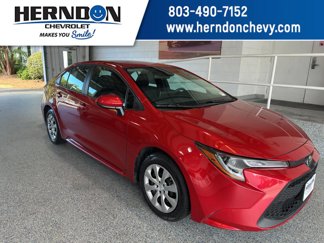 Used 2021 Toyota Corolla LE image 1