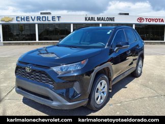 Used 2020 Toyota RAV4 LE image 1