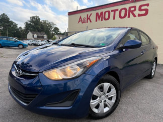 Used 2016 Hyundai Elantra SE image 1