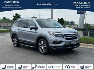 Used 2017 Honda Pilot Touring image 1