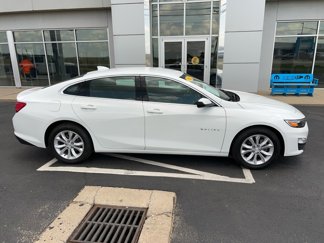 Used 2023 Chevrolet Malibu LT image 1