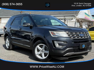 Used 2017 Ford Explorer XLT w/ Equipment Group 202A image 1