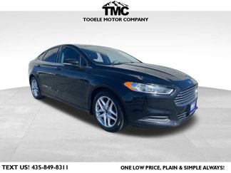Used 2016 Ford Fusion SE image 1