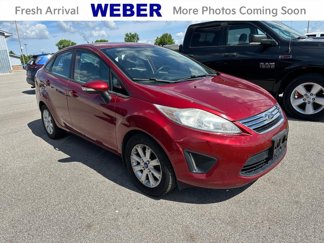 Used 2013 Ford Fiesta SE image 1