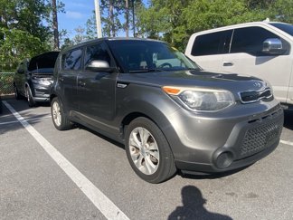 Used 2014 Kia Soul + image 1