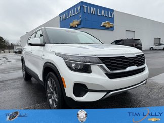 Used 2023 Kia Seltos LX image 1