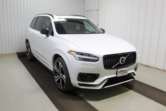 Used 2022 Volvo XC90 T8 R-Design w/ Advanced Package image 1
