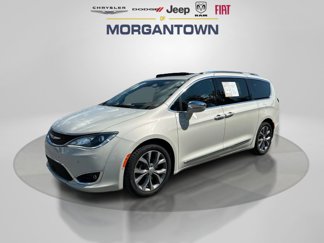 Used 2020 Chrysler Pacifica Limited w/ Tire & Wheel Group image 1