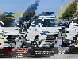 Used 2017 Hyundai Santa Fe SE w/ SE Premium Package 02 image 1