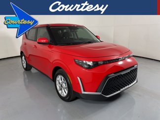 New 2025 Kia Soul LX image 1