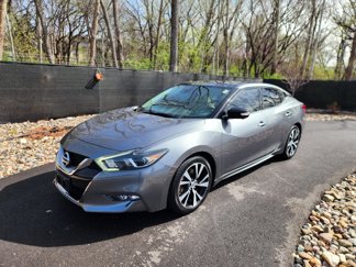 Used 2017 Nissan Maxima Platinum image 1