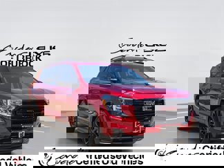 Used 2024 GMC Terrain SLE w/ Driver Convenience Package image 1