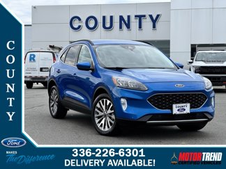Used 2021 Ford Escape Titanium image 1