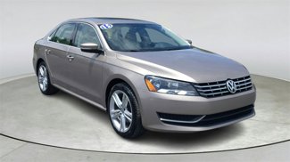 Used 2015 Volkswagen Passat TDI SE image 1