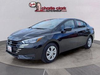 Certified 2025 Nissan Versa S w/ Trunk Package image 1