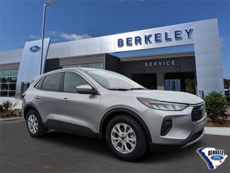Used 2024 Ford Escape Active w/ Tech Pack #2 image 1