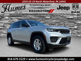 Used 2022 Jeep Grand Cherokee Laredo w/ Luxury Tech Group I image 1