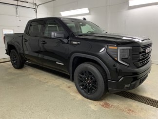 New 2025 GMC Sierra 1500 Elevation image 1