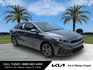 Certified 2022 Kia Forte LXS image 1