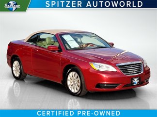 Used 2014 Chrysler 200 Touring image 1