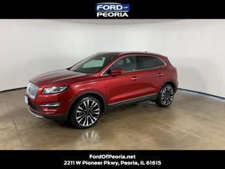 Used 2019 Lincoln MKC Reserve image 1