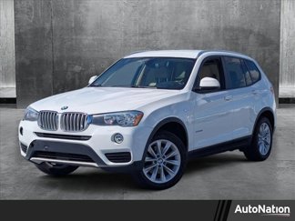 Used 2017 BMW X3 sDrive28i image 1