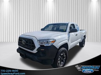 Used 2019 Toyota Tacoma SR image 1