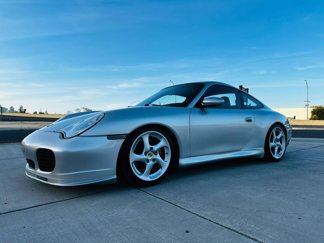 Used 2004 Porsche 911 Carrera 4S image 1
