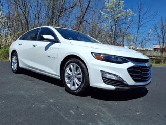 Used 2025 Chevrolet Malibu LT image 1