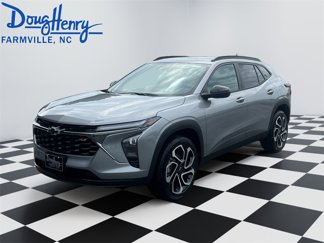 New 2025 Chevrolet Trax RS image 1