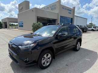 Used 2023 Toyota RAV4 XLE image 1